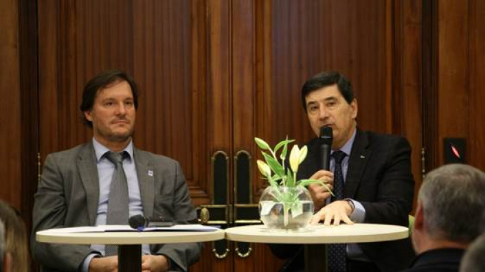 Javier Ibáñez junto a Gerardo Díaz Beltrán en la apertura oficial del evento