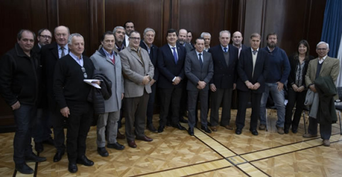 Comitiva de Economas Regionales de CAME junto al ministro Sica