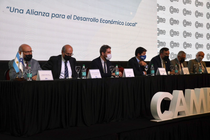 Gregorio Werchow, Héctor Viñuales Santa Fe, Andrés Krymer, Alfredo González, Gustavo Hani, Ricardo Diab y Fabián Tarrío