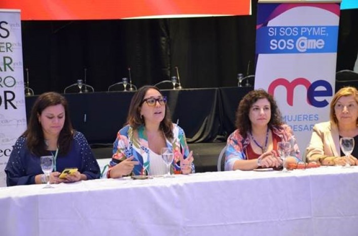 De Izq a der: Wanda Legal, Leticia Espinosa, Marcela Jorge y Azucena Luna