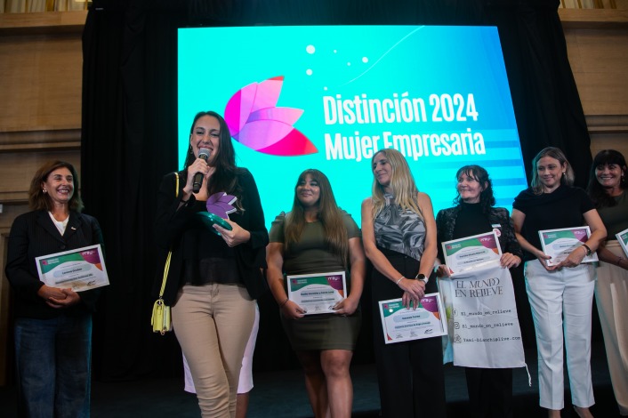 Lorena Gruber ganadora de la categora internacionalizacin empresarial